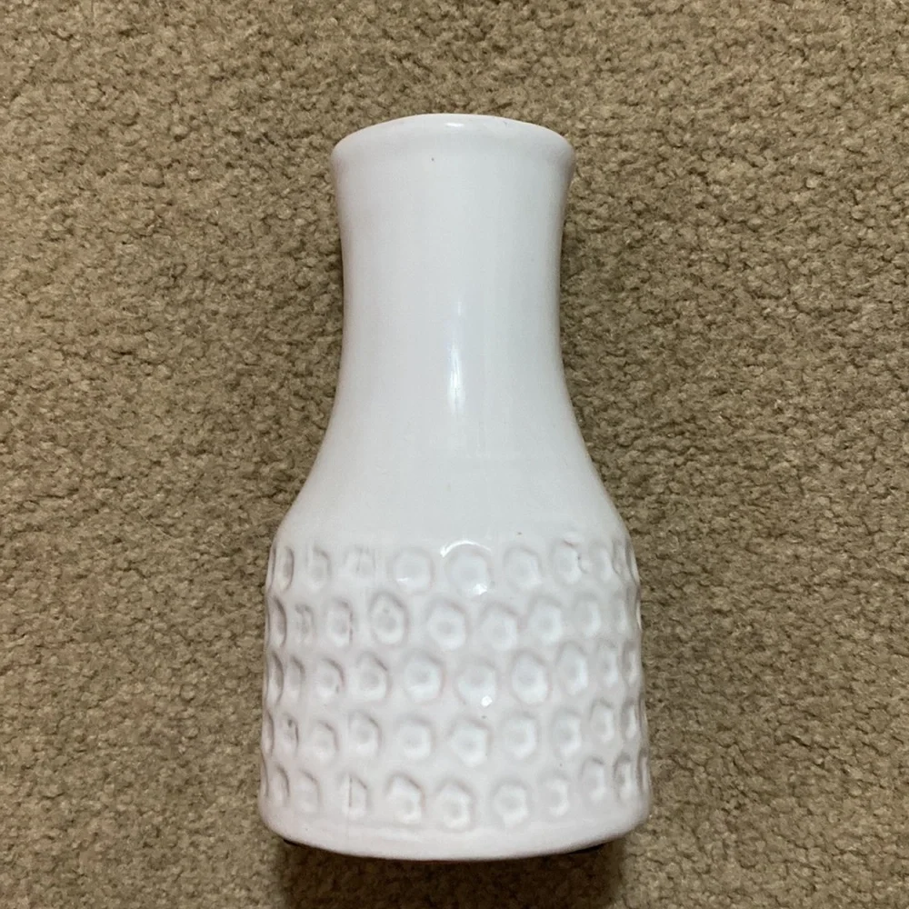 White Textured Mini Vase - Picture 2 of 3
